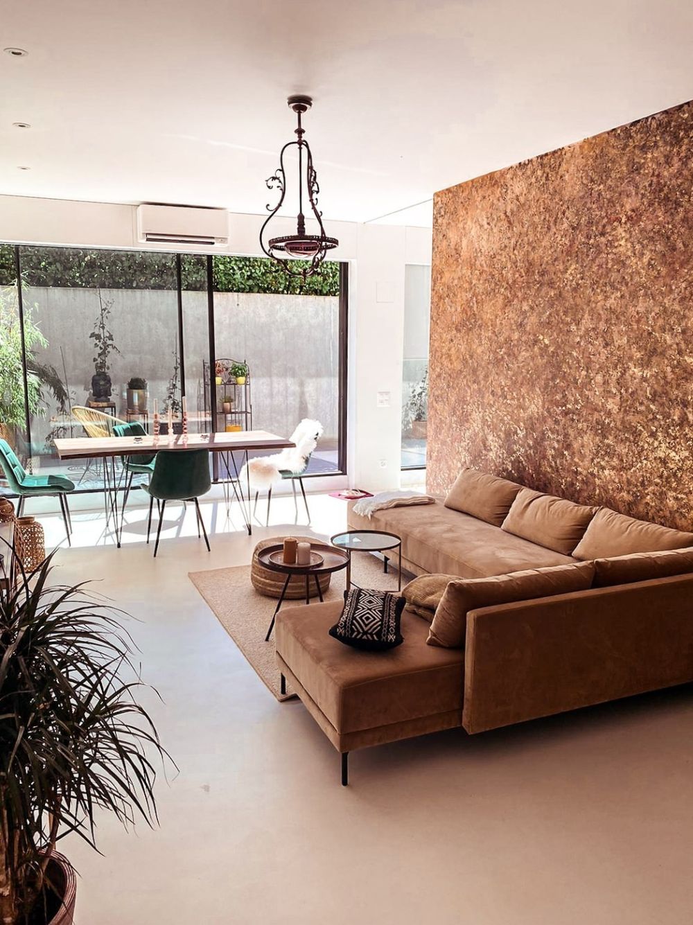 Lovely appartment with a big terrace in the heart of Lugano for monthly rent - Bild 1
