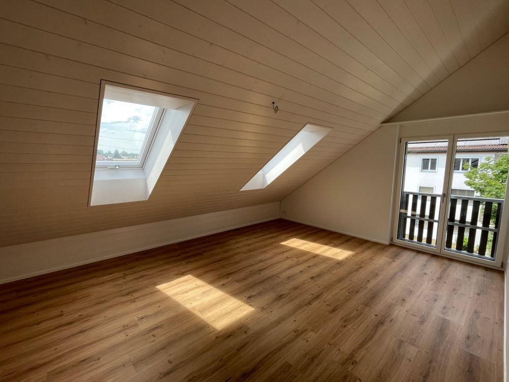 Exklusive 3.5-Zimmer-Attikawohnung mit direktem Liftzugang - Zimmer