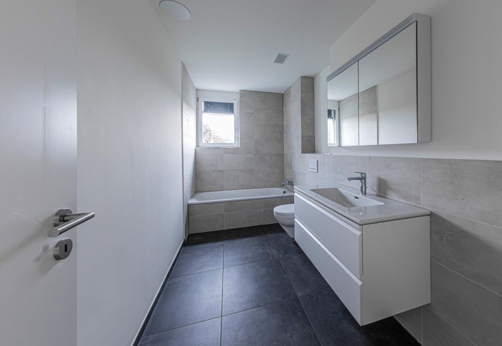 Moderne, helle 4.5-Zimmerwohnung und 1 Reduit  mit einer Topaussicht - Bild 6