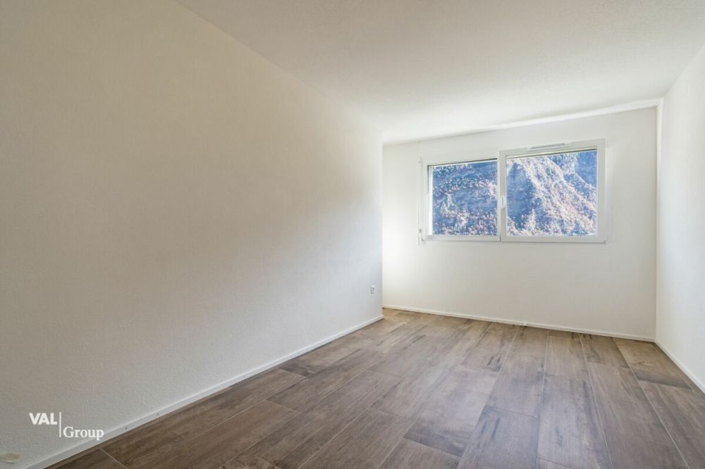 Superbe 4.5 pièces lumineux avec balcon et double parking couvert - Bild 3