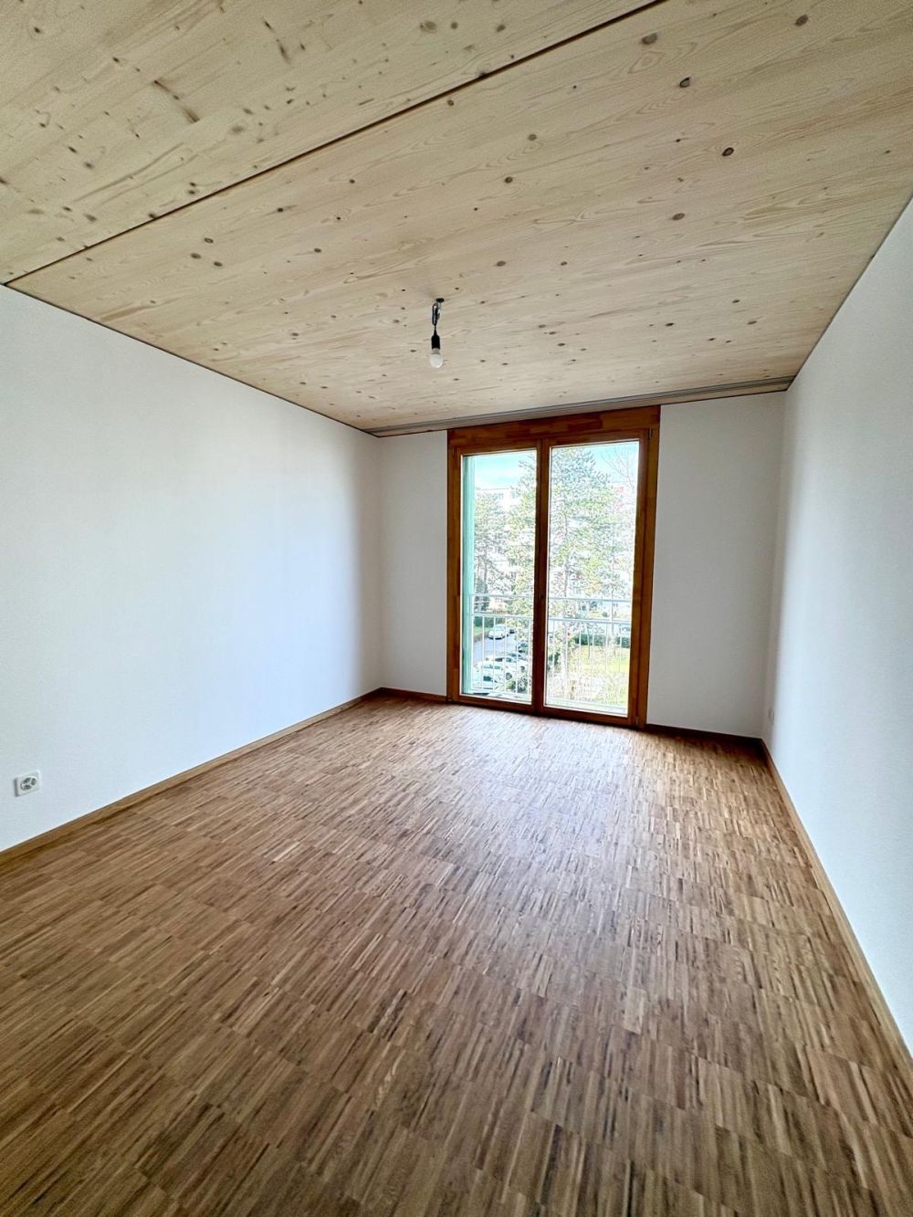 Erstvermietung 5.5 Zimmer-Wohnung in modernem Holzbau - Bild 11