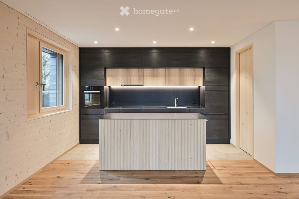 Moderne 5-Zimmer-Maisonette-Wohnung in ruhiger Lage - Bild 2