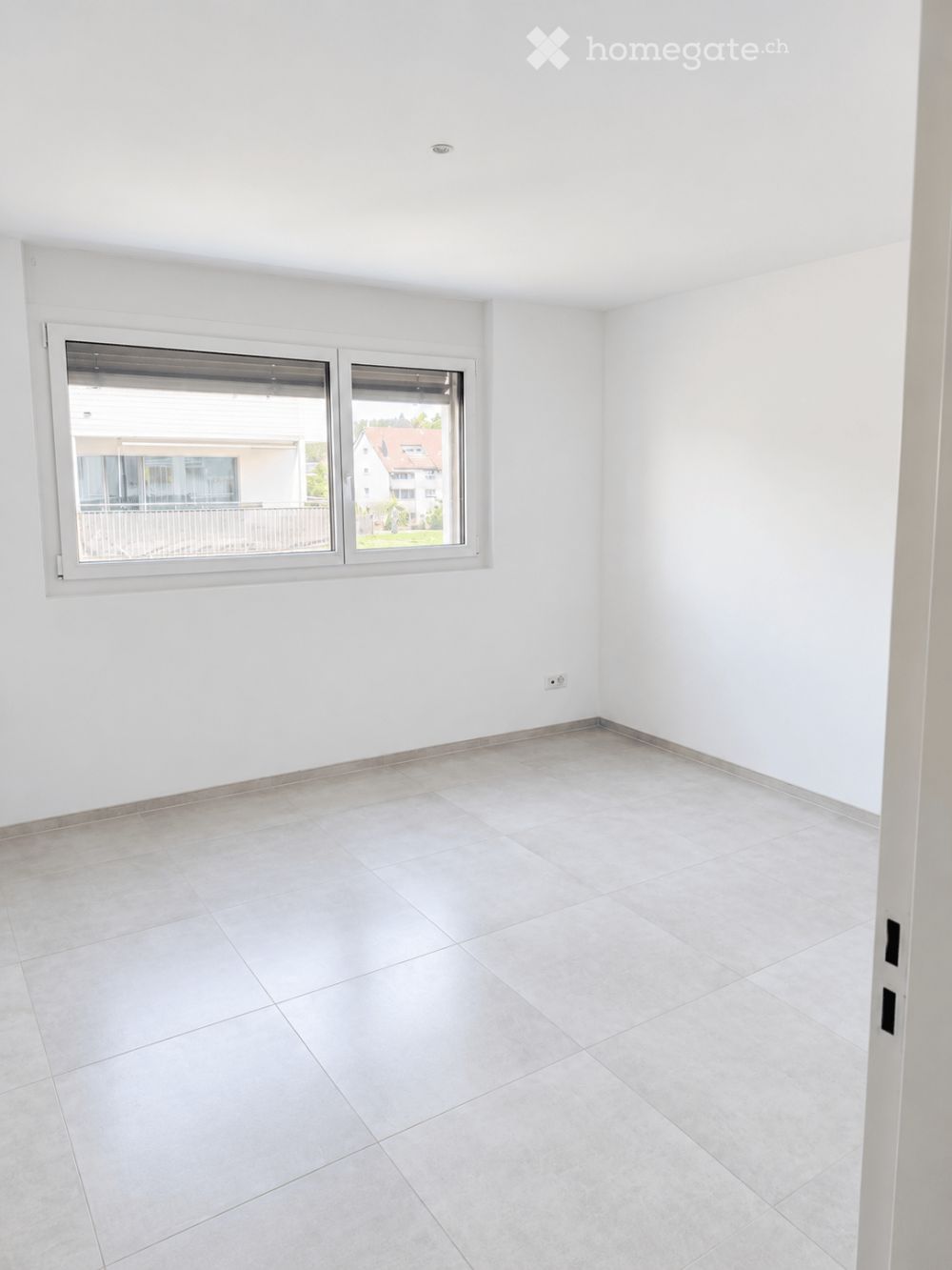 Moderne 4.5-Zimmer-Neubauwohnung mit grossem Balkon, hochwertiger Küche und viel Stauraum - Bild 7