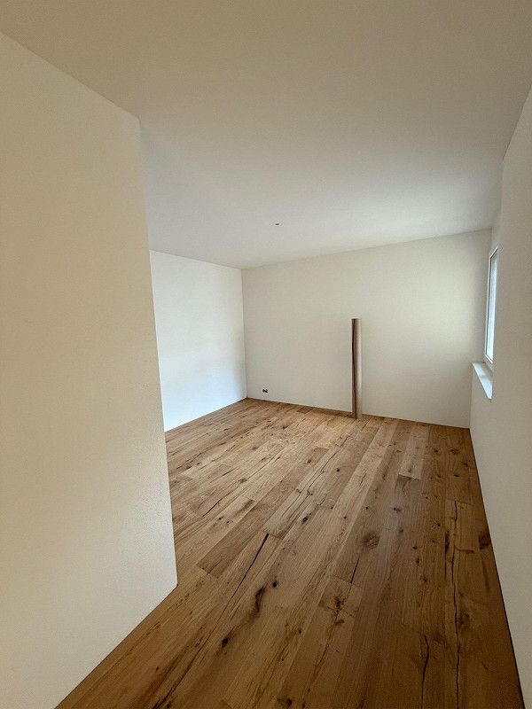 Moderne 2.5-Zimmer-Wohnung mit Terrasse in Schaffhausen - Bild 5