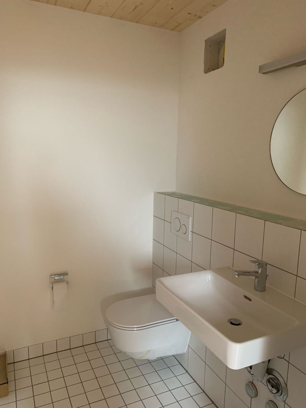 Ihr Wohntraum im Zentrum von Wünnewil - Toilette