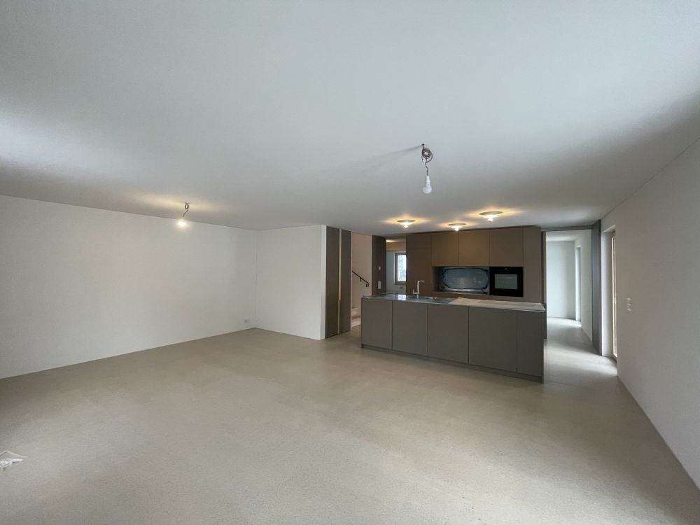 *Erstvermietung* neue Familienwohnung mit grossem naturnahem Garten - Bild 12