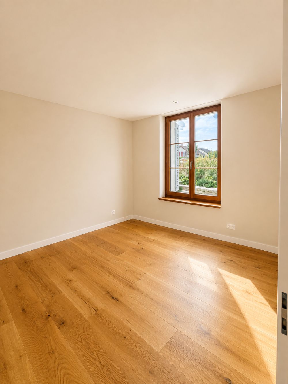 3.5-Zimmerwohnung mit Terrasse: ländlich mit Stadtanschluss leben - Schlafzimmer mit Bad