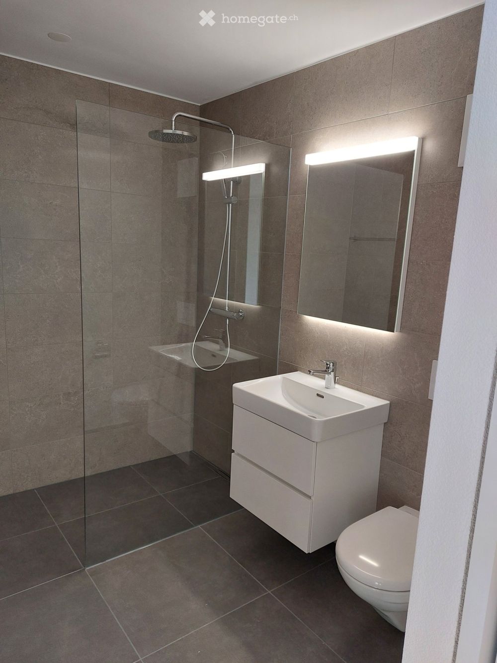 Erstvermietung; 1.5 Zimmer-Wohnungen (EG, 1. OG + 2. OG) an ruhiger, sonniger Lage, nähe Zentrum - Bild 4