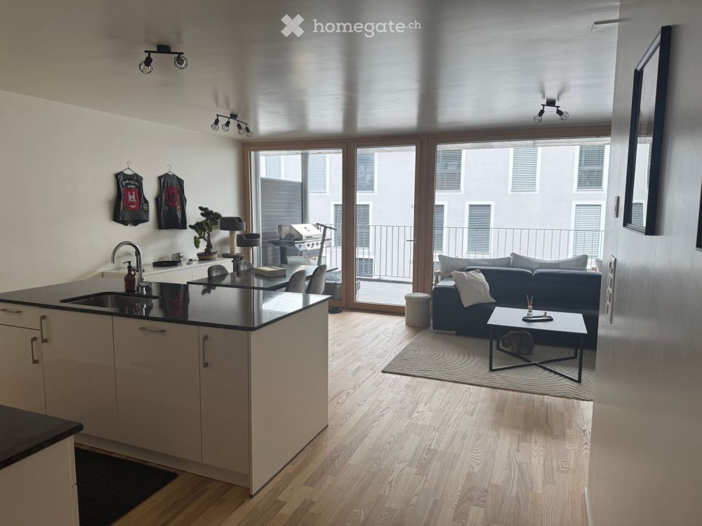 Moderne 3.5-Zimmer-Neubau-Wohnung mit Balkon in Grenchen - Bild 2
