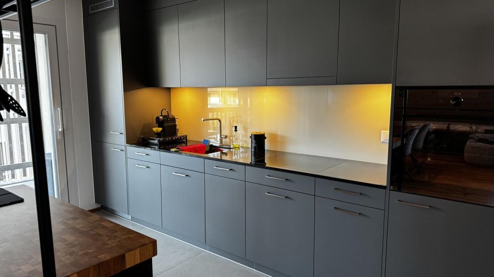 2.5 Zimmer Dachwohnung in Höri (Nachmieter gesucht) - Bild 4
