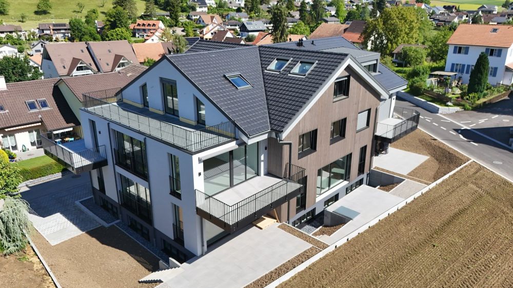 ERSTBEZUG:  4.5-Zimmer-Maisonette-Wohnung -  Neubau in Hersberg - Bild 3
