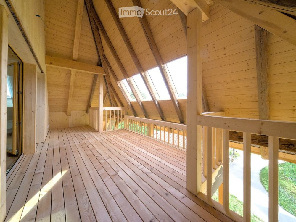 Erstverm. 5.5 Zi. Dachwh in historischen Bauernhaus Lurtigen - Bild 2