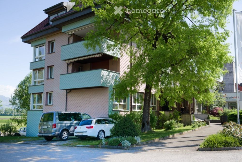 Helle 4.5-Zimmer-Wohnung mit Balkon und schöner Aussicht in Buttikon SZ - Bild 11