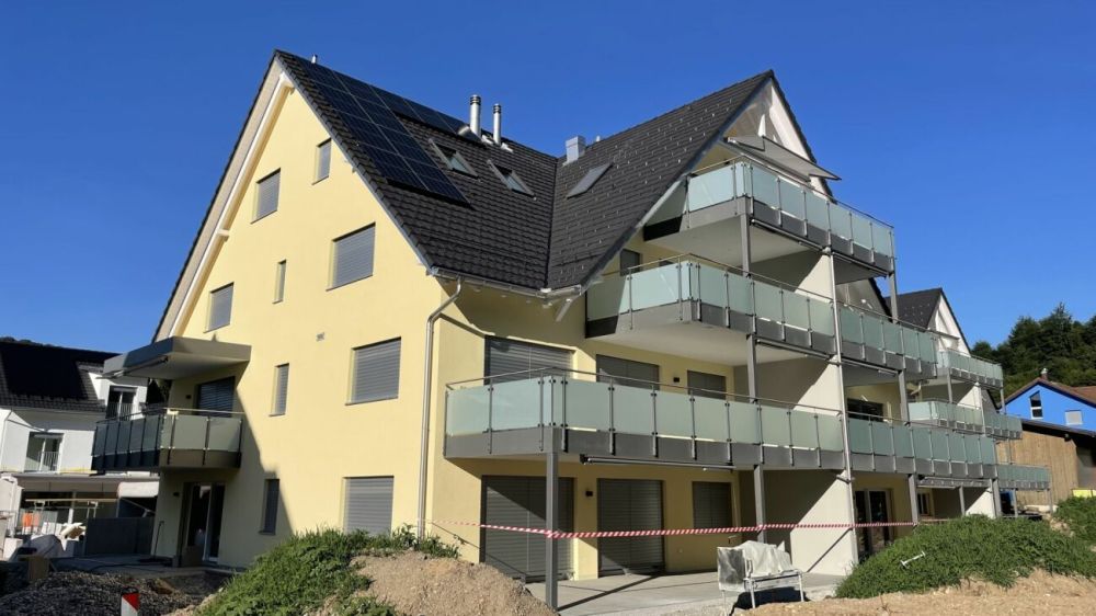 ERSTBEZUG IN MODERNEM NEUBAU - Bild 1