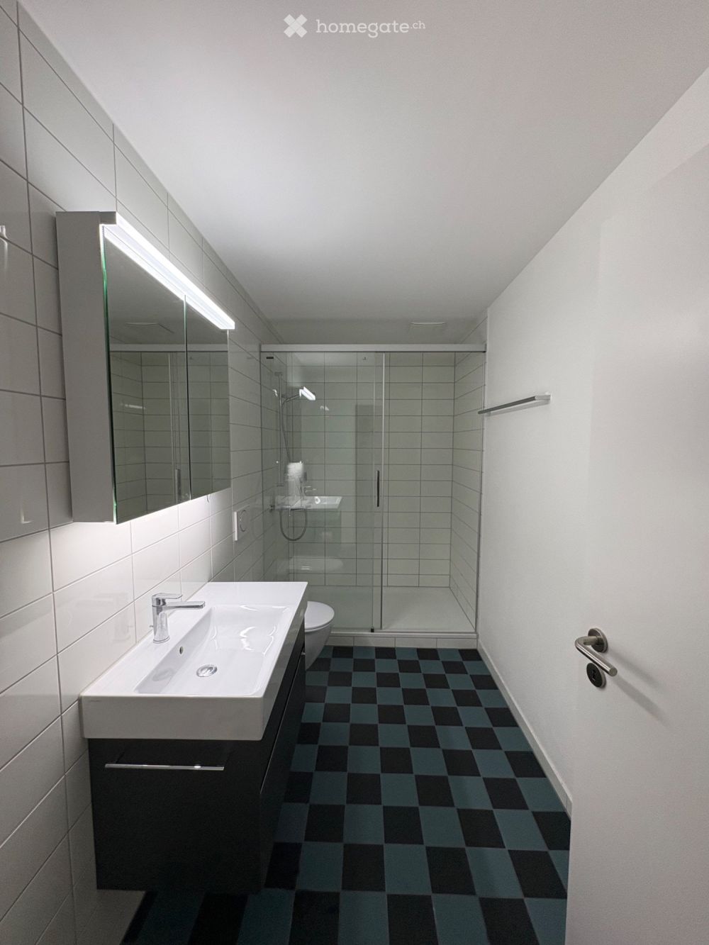 Schöne 3.5-Z-Wohnung mit Tiefgarage und grossem Balkon - Bild 5