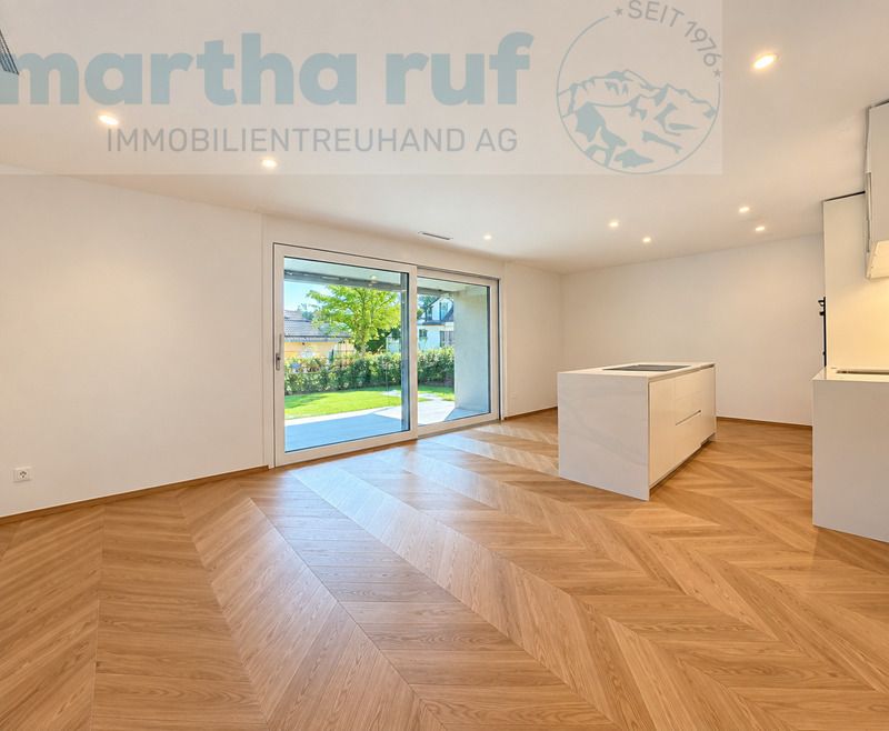 Exklusive 3.5- Zimmer Wohnung mit Garten Modern und hochwertig - Bild 2