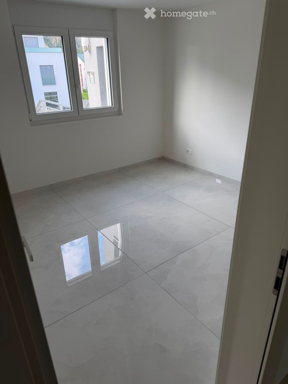 Moderne 4.5-Zimmer-im Erdgeschoss in Susten - Bild 13
