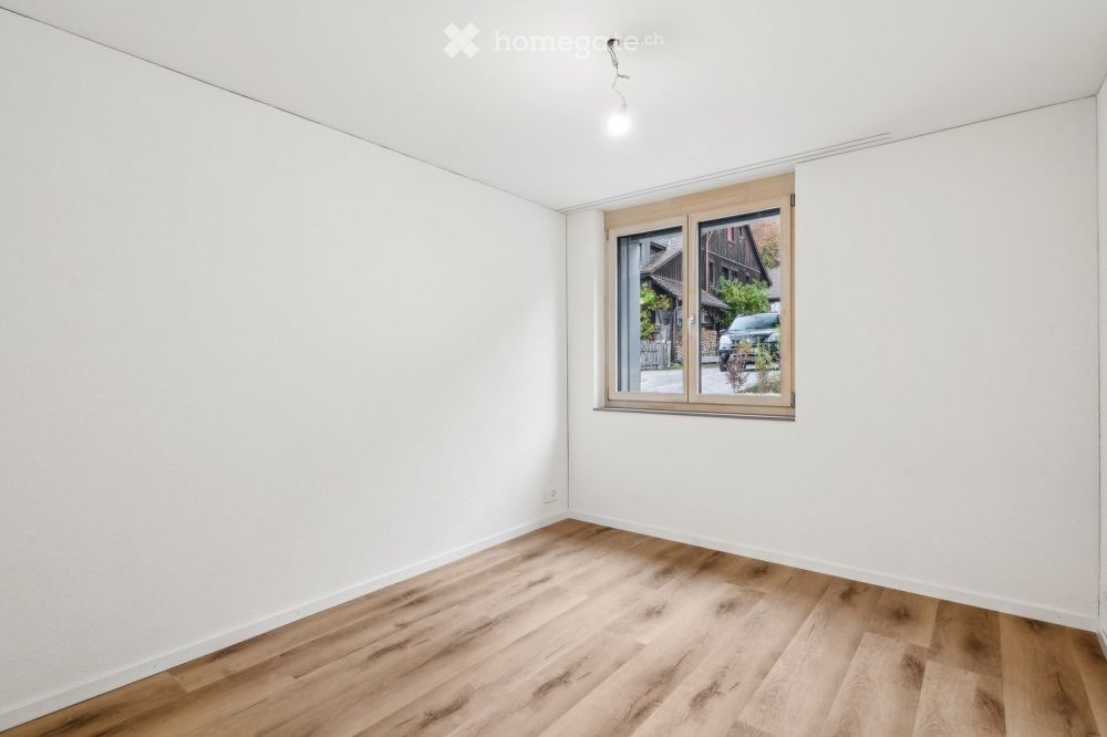 Erstvermietung – Wohnen am Sonnenberg: Moderne 4.5-Zimmer-Wohnung mit grosser Aussenfläche - Bild 4