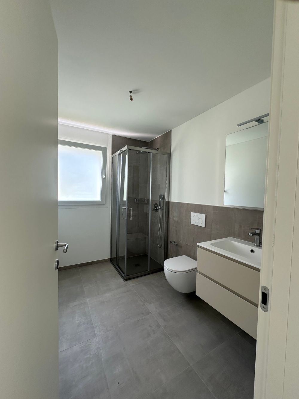 APP n 10 Appartamento 3.5 Camere secondo piano - Bild 6