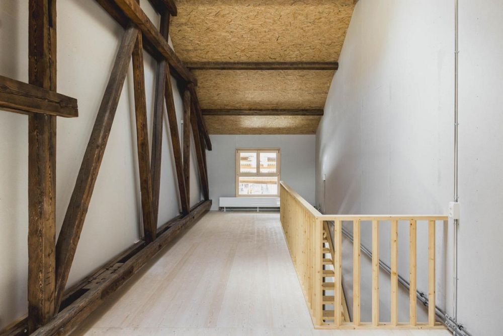 Erstbezug: besonderes 1.5 Zimmer Wohnatelier in Luzern – Wohnen & Arbeiten auf zwei Etagen - Bild 10