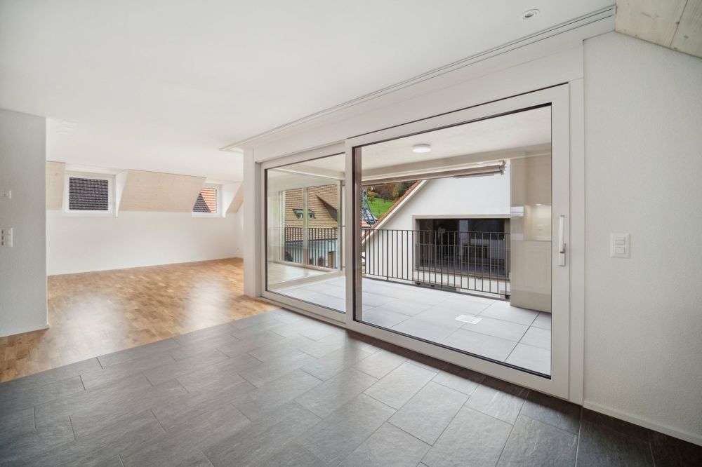 Moderne 4.5-Zimmer-Maisonette-Wohnung - Bild 6