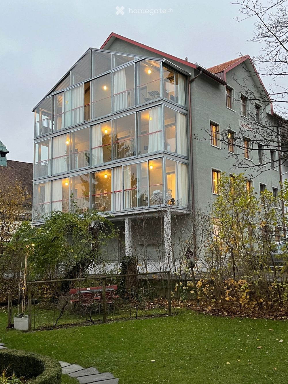 Einzigartige moderne 3.5-Zimmer-Wohnung mit grosser Loggia - Bild 2