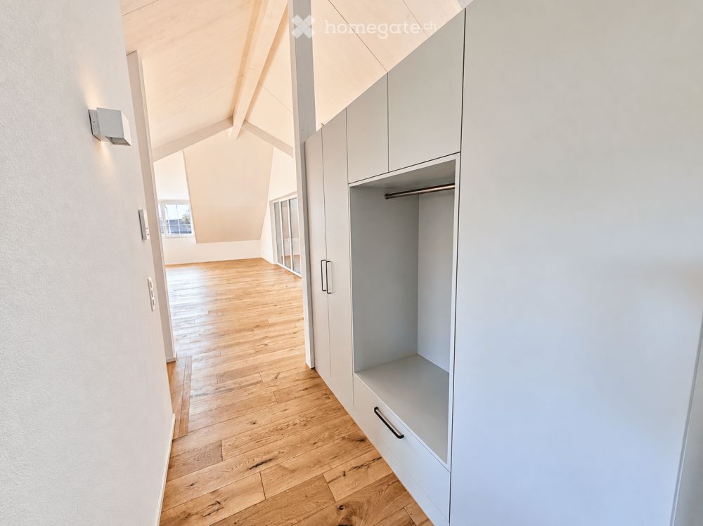 4.5-Zimmer Dachgeschosswohnung - Erstbezug in Schneisingen - Bild 5