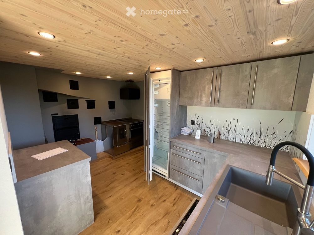 Lichtdurchfluteter Traum-Altbau 2024 60 m² Wellness-Schlafzimmer mit Sauna  in Hugelshofen - Bild 3