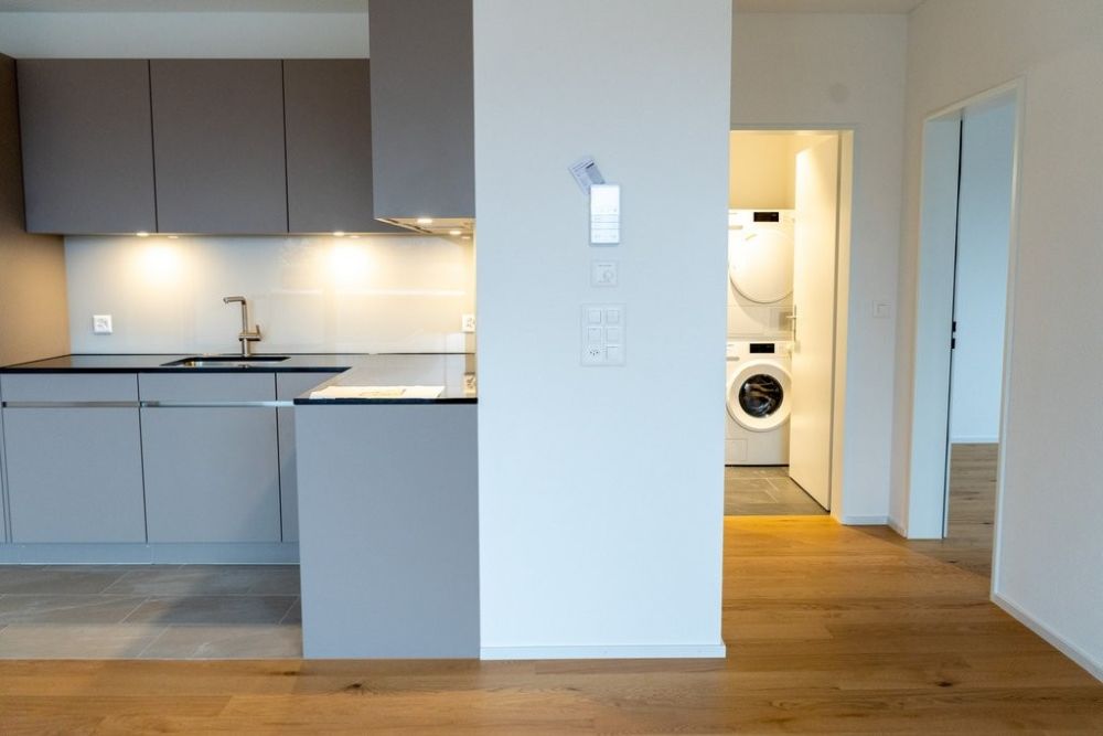 Schöne 2.5 Zimmer-Wohnung in Sargans zu vermieten! - Küche/Korridor