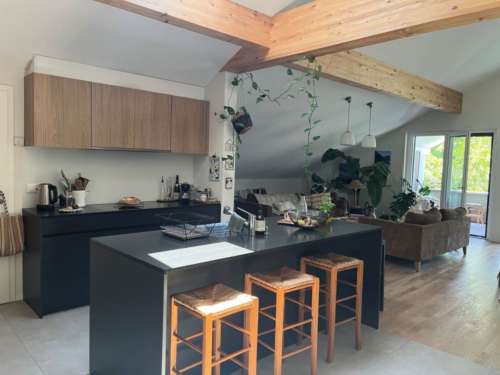 Spacieux 4.5 pièces avec cachet dans les combles - Bild 2