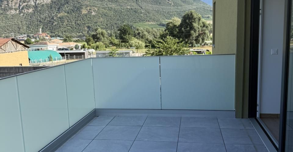Appartement de 2.5 pièces en attique - lot 201 ALEGRIA à Uvrier - Attique 2.5 pièces - image - 3