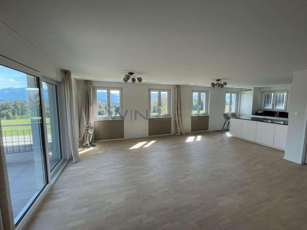 Zuhause-Glück im Grünen ? Schnell im Zentrum - Das Licht-Wohnzimmer