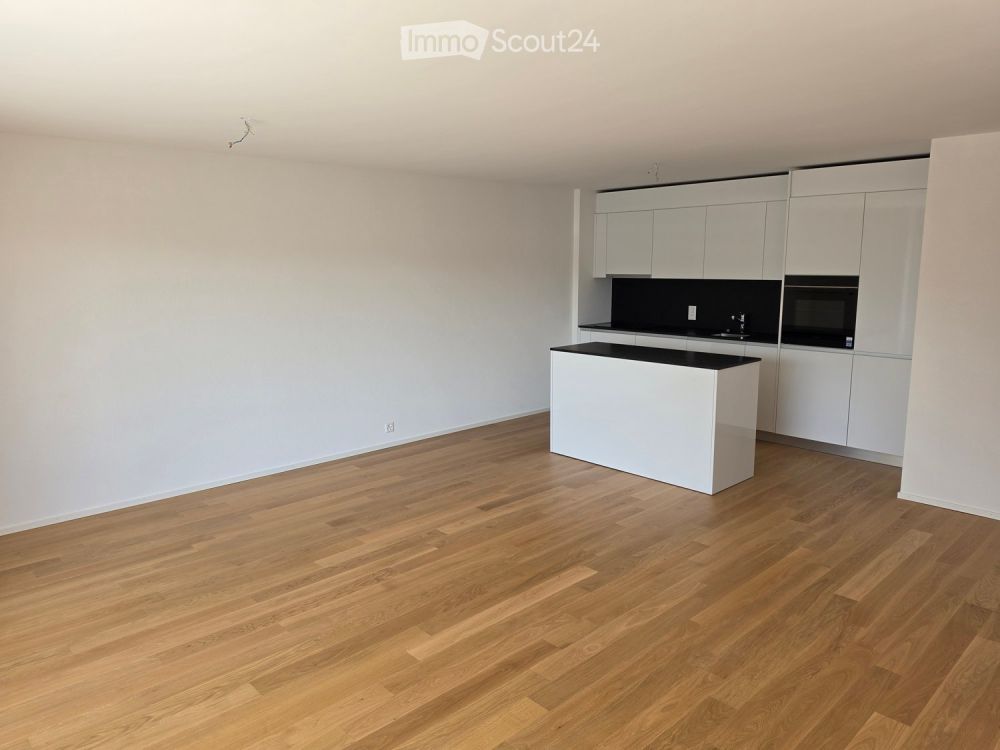 Prachtvolles 3.5-Zimmer-Neubau mit Balkon in Rolle - Bild 2