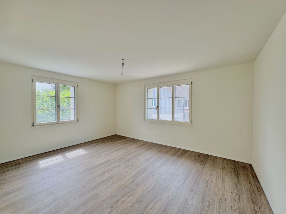 5.5 Zi. Maisonette Wohnung mit Balkon/Sitzplatz - Erstbezug - Bild 9