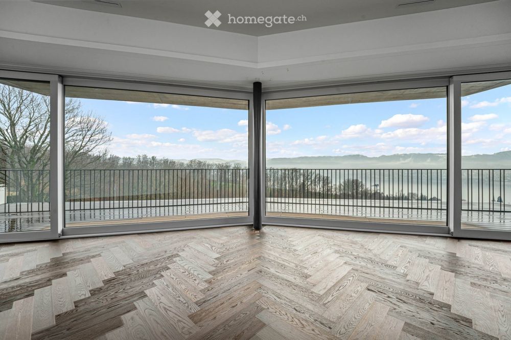 LUXURIÖSE ATTIKAWOHNUNG MIT PANORAMA-SEESICHT UND EIGENEM ATELIER - Bild 1