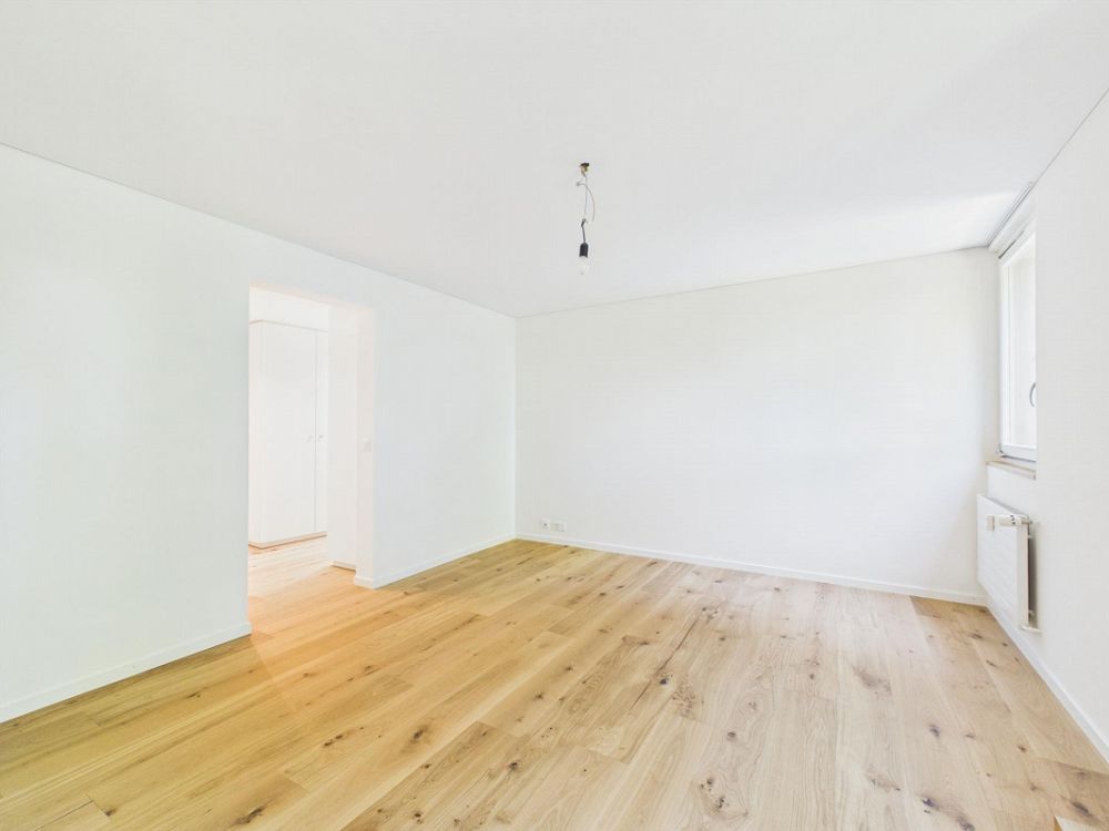 Frisch sanierte 2.5-Zimmerwohnung mit Gartenidylle im Obstberg - Bild 11
