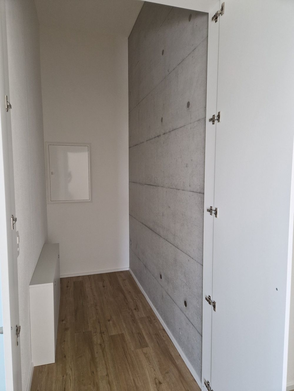 Moderne 4.5-Zimmer-Dachwohnung mit Balkon in Wil - Bild 7
