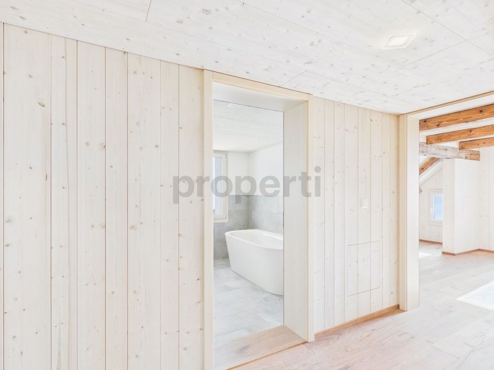 Neu renovierte 7-Zimmer-Maisonette mit grosszügigem Grundriss, Ennetbürgen - Image 10