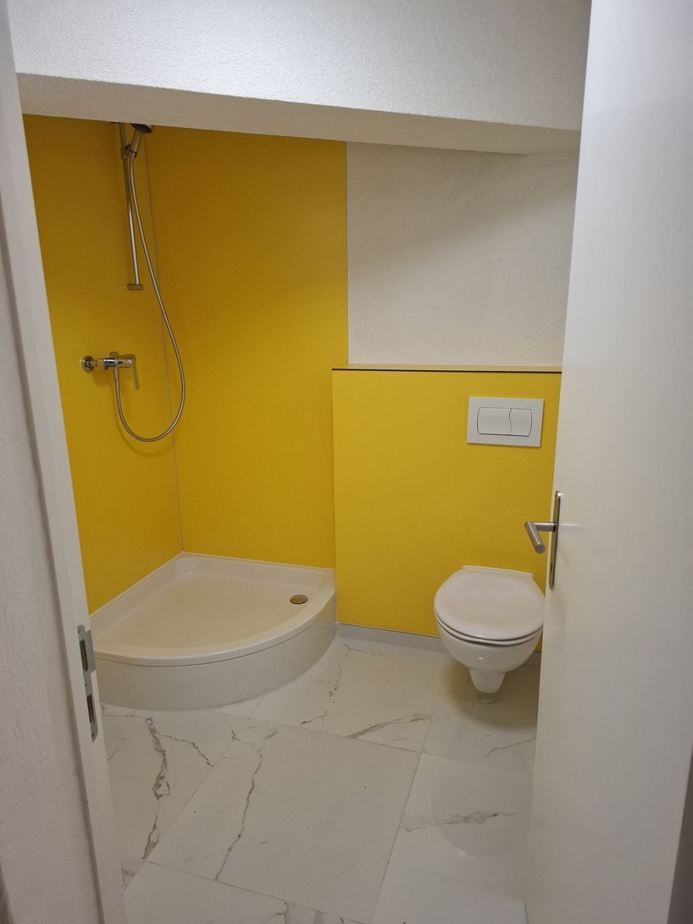 Wohnung Studio/Büro - Dusche/WC