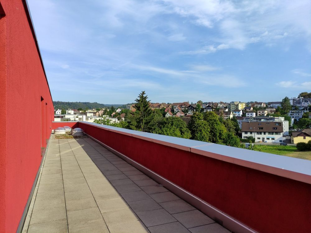 Alltersgerechte, helle 2.5 Attika-Wohnung - offene Terrasse