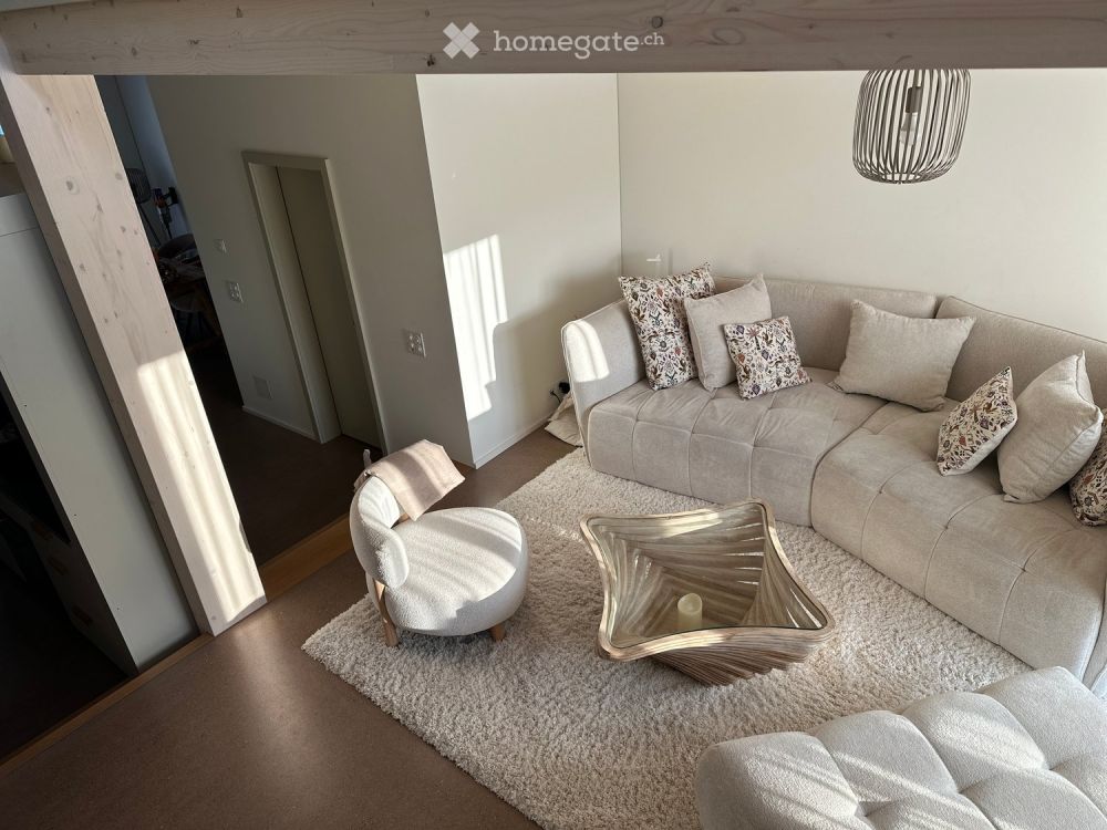 Modernes und voll  möbliertes  5.5-Zimmer-Reihenhaus in Fischbach-Göslikon - Bild 3
