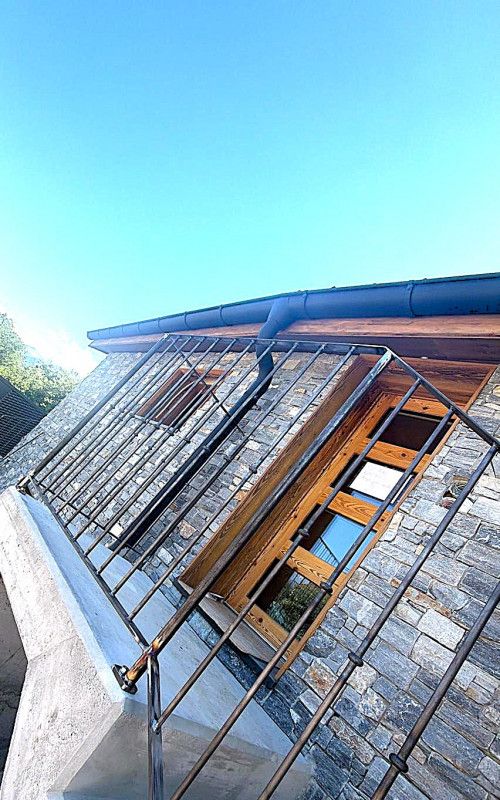 SUPERBE MAISON VILLAGEOISE NEUVE ÉCOLOGIQUE AVEC JARDIN - Bild 6