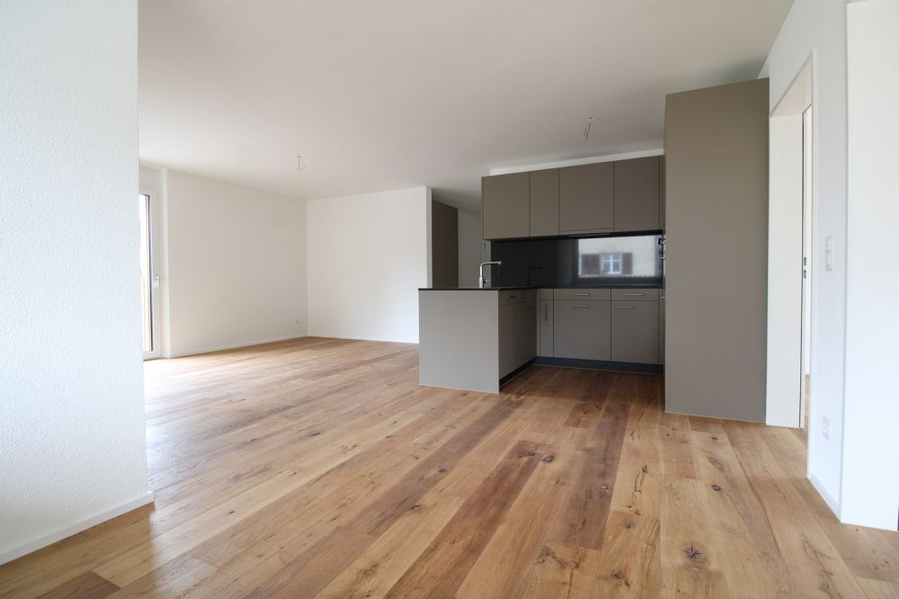 Moderne 4.5-Zimmerwohnung mit grosszügiger Terrasse in Kreuzlingen - Bild 3