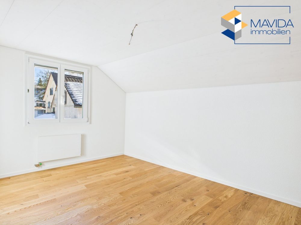 Erstbezug nach Renovation an zentraler und ruhiger Lage - Bild 9