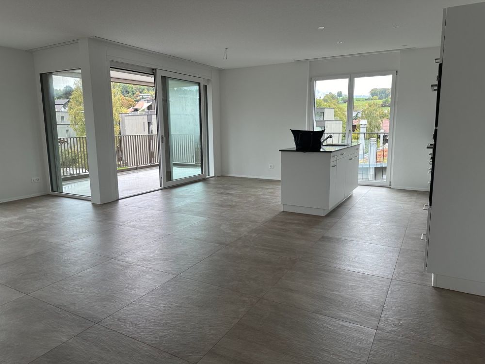 Moderne 4-Zimmer-Neubauwohnung mit Balkon und schöner Aussicht in Uetendorf - Bild 6
