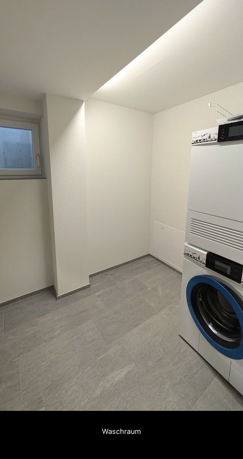 Exklusive 3-5 Zimmer Wohnung in Ossingen - Bild 2