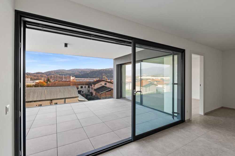 ULTIMO  ATTICO quadrilocale con grande terrazza - Bild 7