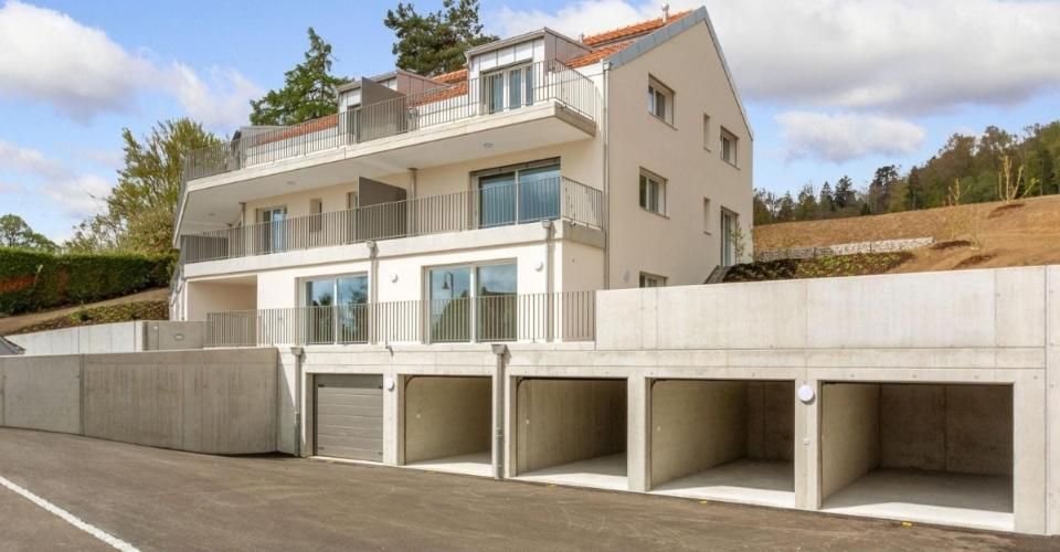 Appartement de 2,5 pièces aux combles dans un immeuble récent ! - Appartement 2 pièces - image - 8