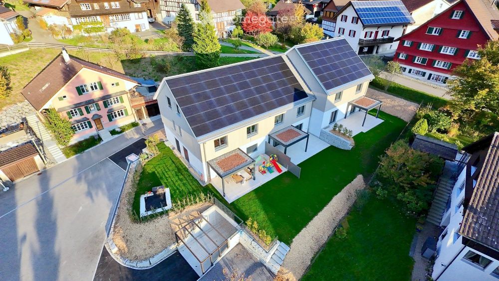 Charmantes Neubau-Reihenhaus an idyllischer Lage - Bild 1