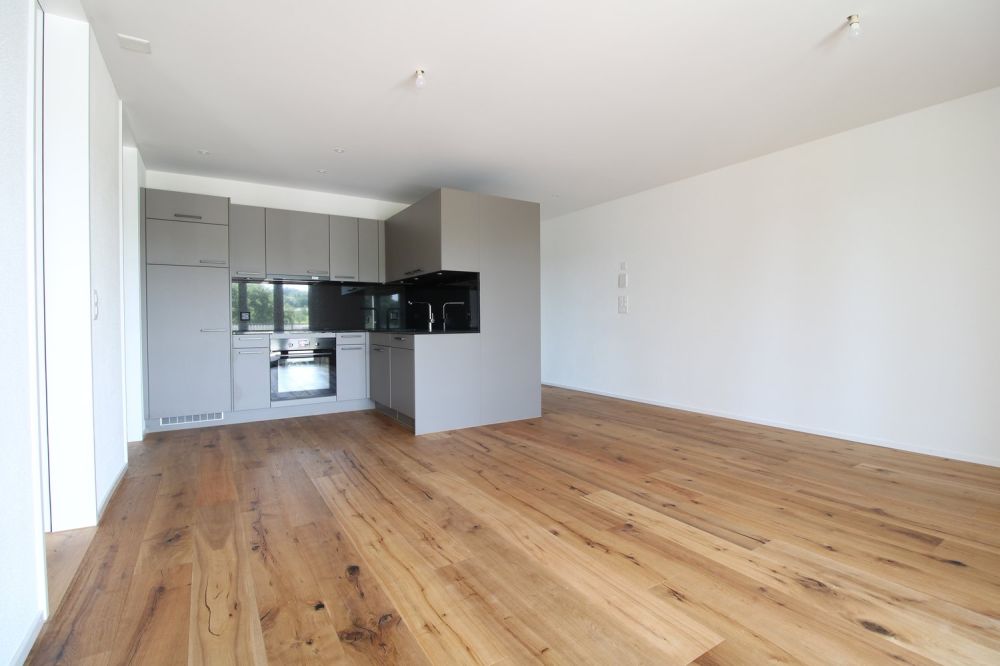 Moderne 2.5-Zimmer-Neubau-Wohnung in Berg TG - Bild 2